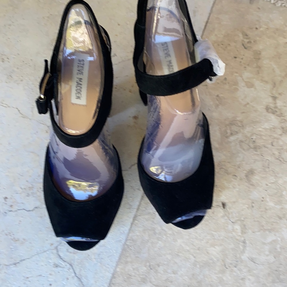 Steve Madden suede black shoes